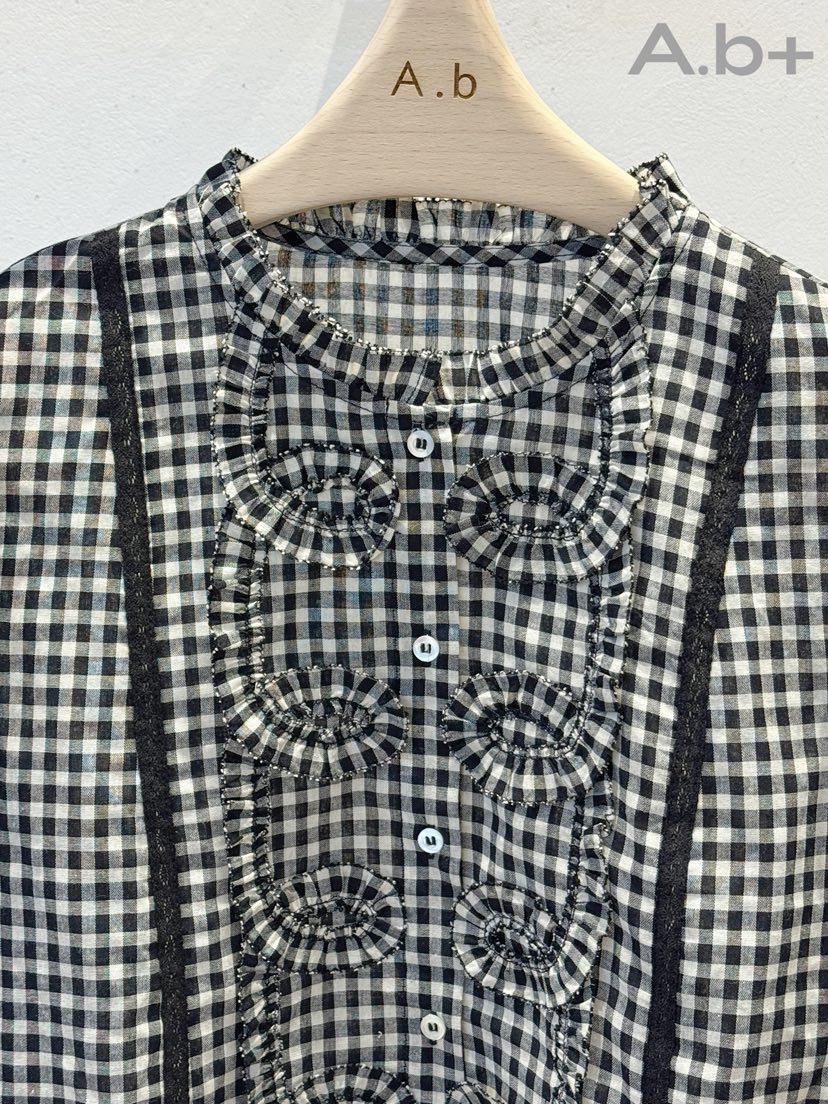 AUTUMN BEIGE PLUS東大門㊣實拍女裝新品熱賣真品襯衫蕾絲衫AUTUMN BEIGE PLUS襯衫/蕾絲衫