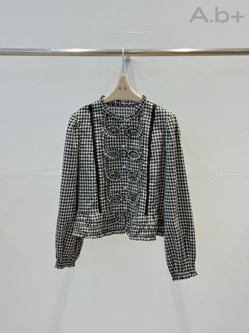 AUTUMN BEIGE PLUS東大門㊣實拍女裝新品熱賣真品襯衫蕾絲衫AUTUMN BEIGE PLUS襯衫/蕾絲衫圖色1