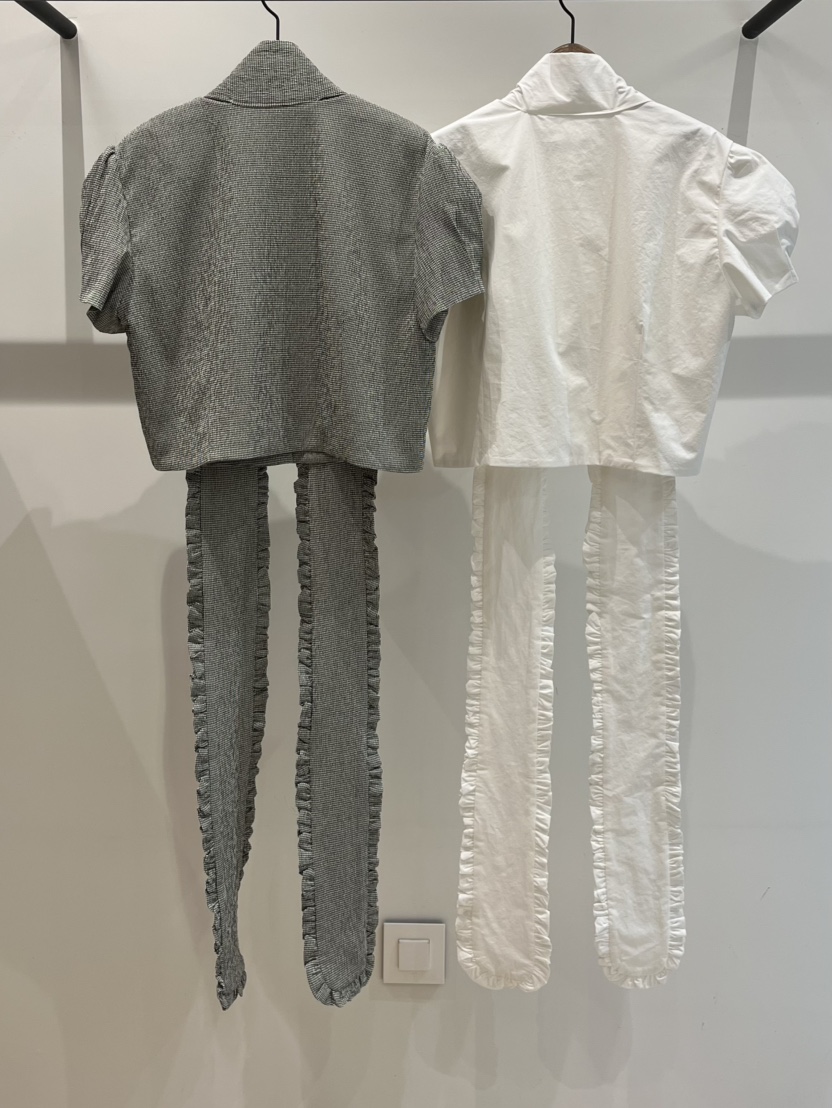 LOVE PULL韓國代購㊣女士新品推薦時尚人氣真品襯衫蕾絲衫LOVE PULL襯衫/蕾絲衫