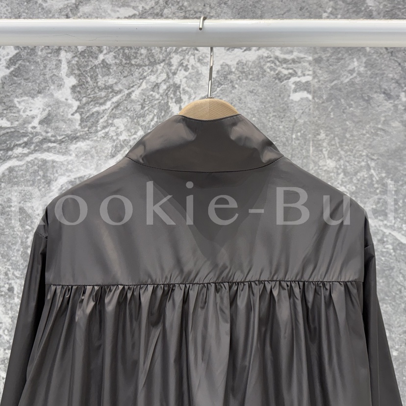ROOKIE BUD韓國代購㊣女裝新款休閑熱賣推薦時尚25秋冬夾克褶皺ROOKIE BUD-L夾克