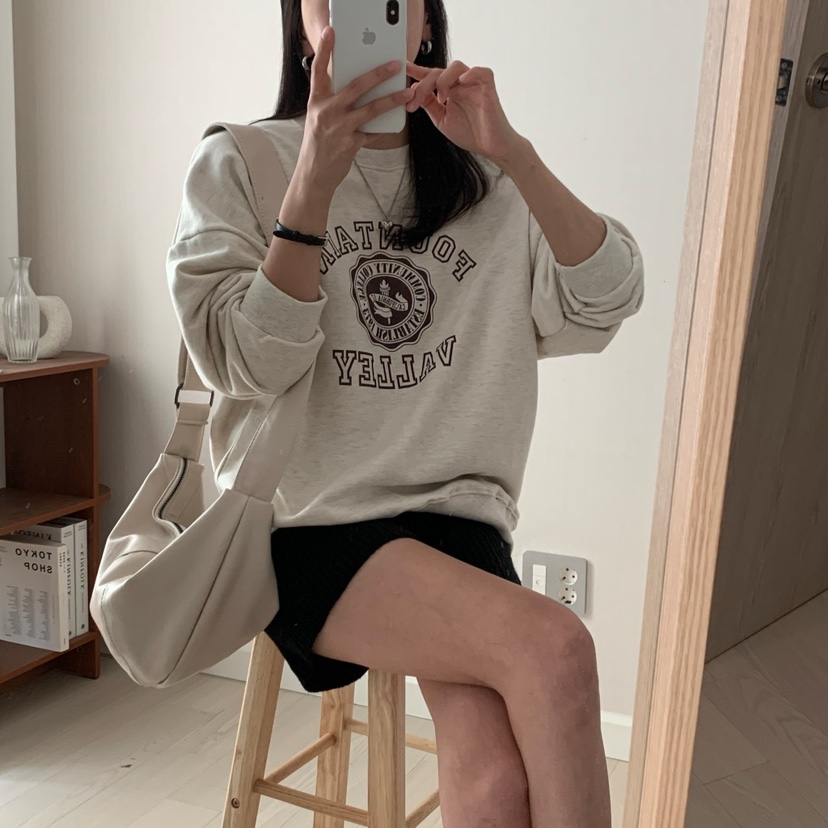 HELLO JINI韓國代購㊣女裝新品休閑25秋冬時尚職業熱賣衛衣HELLO JINI衛衣
