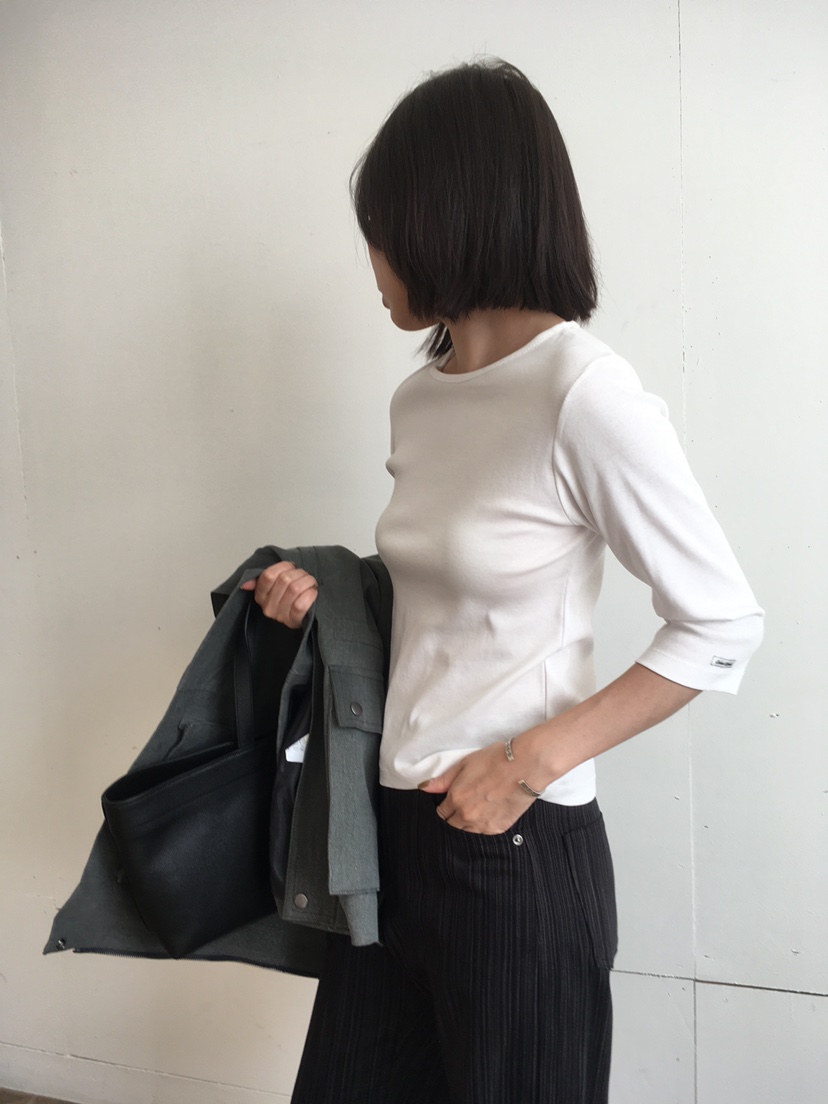 CEDARWOOD東大門㊣實拍女裝新品時尚熱賣人氣25秋冬休閑T恤CEDARWOODT恤