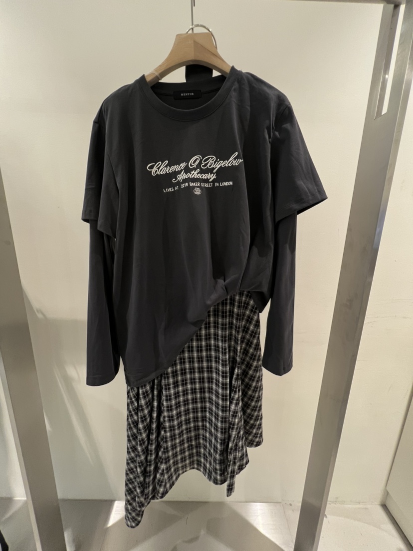 MENTOR東大門㊣實拍女士新款熱賣真品職業時尚25秋冬套裝含腰帶MENTOR套裝圖色2