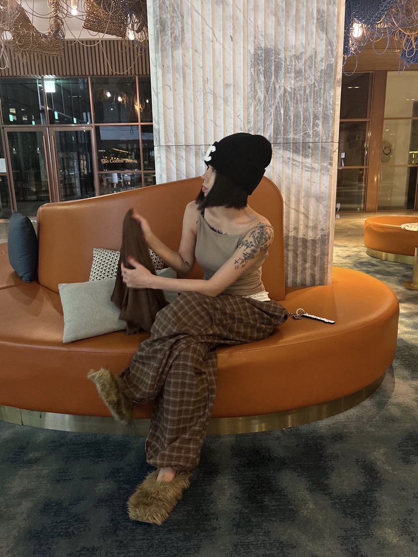 OKIE韓國直郵㊣女裝新款職業推薦熱賣人氣真品25秋冬長袖T恤OKIE長袖T恤