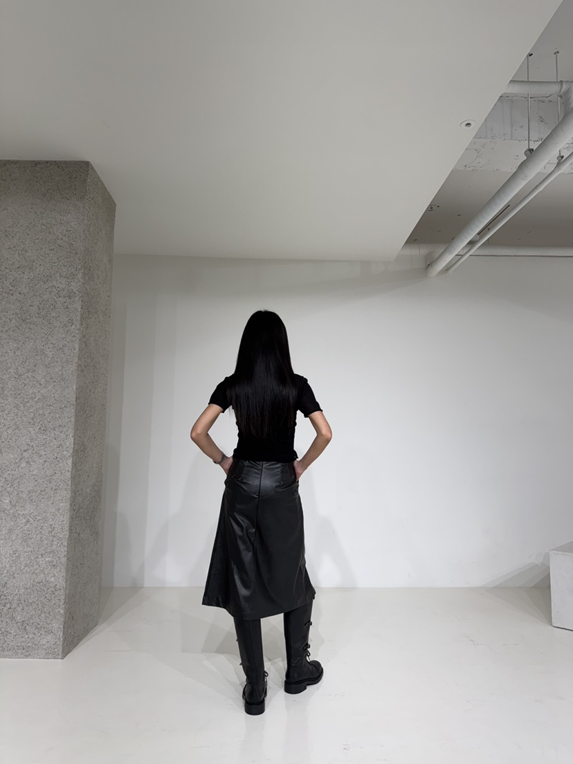 LIMLIMLIM東大門㊣直郵女裝新款25秋冬真品半身裙中短裙皮革LIM LIM LIM半身裙/中短裙