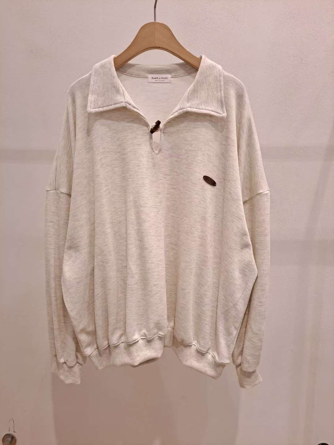 PUNCH（此品牌容易侵權投訴）東大門㊣代購女裝新品職業衛衣Punch Punch衛衣圖色2