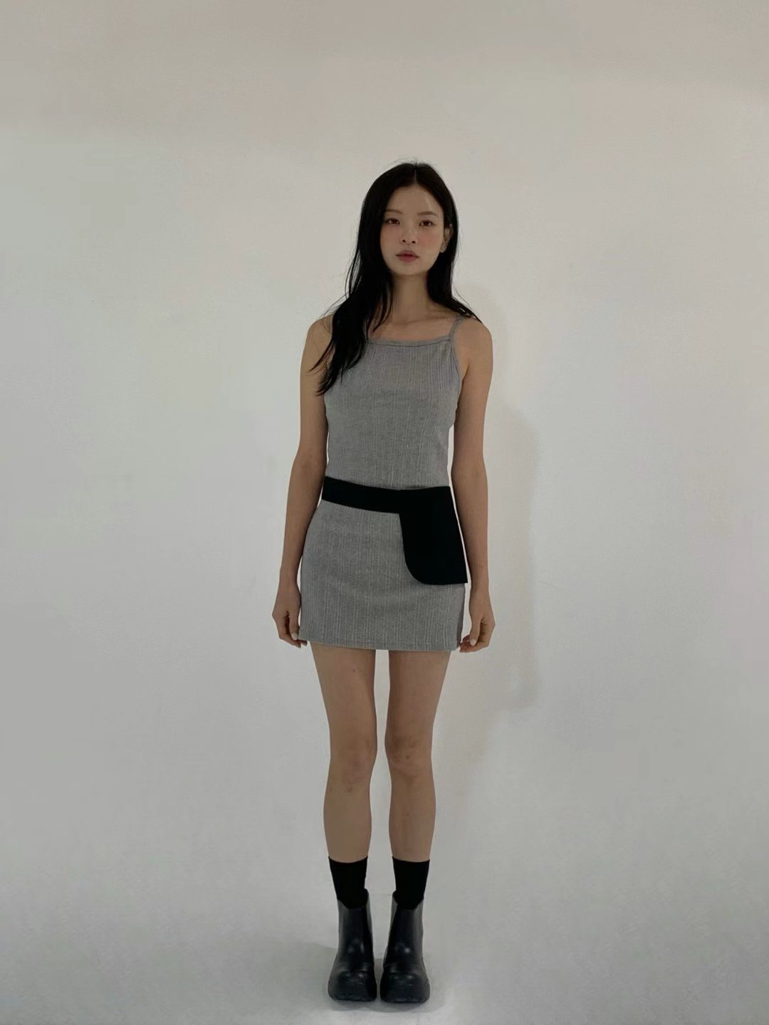 THEBARN韓國代購㊣女裝新款休閑真品人氣時尚吊帶背心不含腰包THEBARN吊帶/背心圖色4