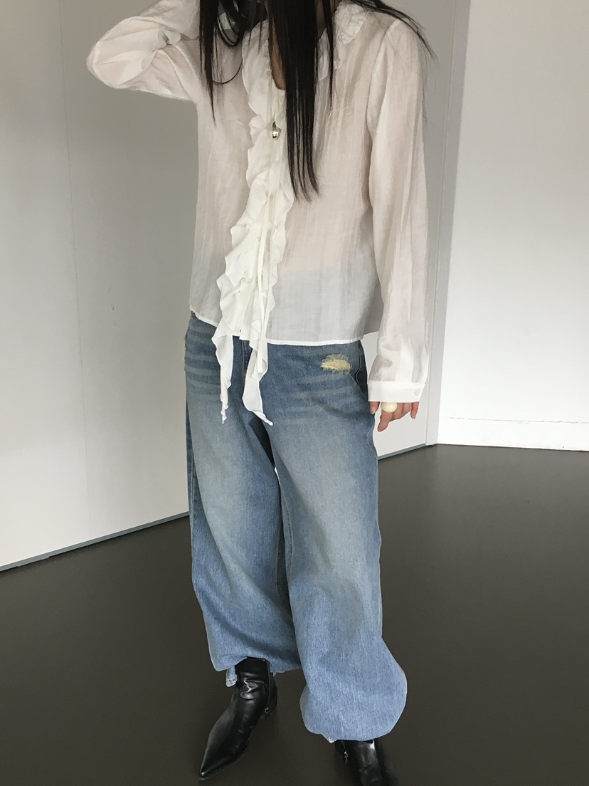 MONDAYMORING東大門㊣實拍女裝新品真品人氣襯衫蕾絲衫荷葉邊MONDAYMORING襯衫/蕾絲衫