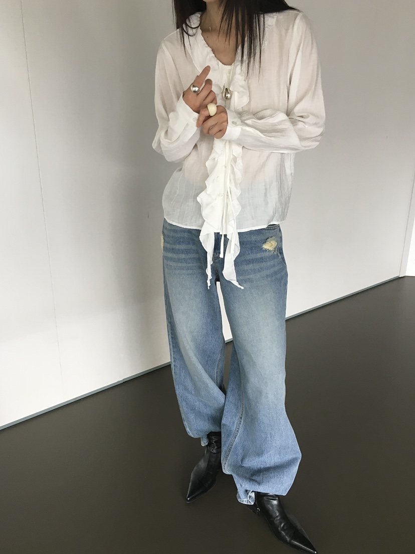 MONDAYMORING東大門㊣實拍女裝新品真品人氣襯衫蕾絲衫荷葉邊MONDAYMORING襯衫/蕾絲衫