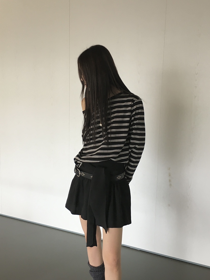 MONDAYMORING東大門㊣直郵女裝新品休閑推薦25秋冬人氣短裙MONDAYMORING短裙