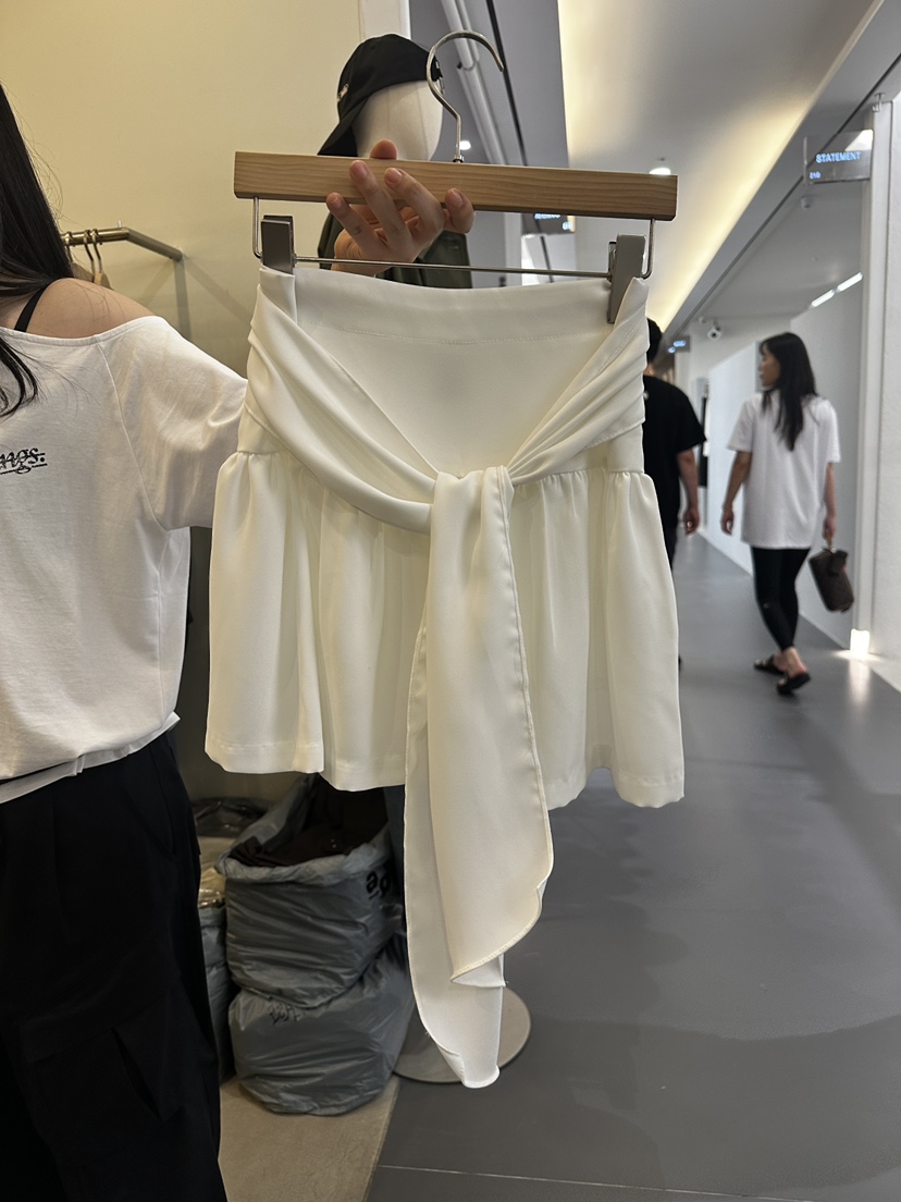 MONDAYMORING東大門㊣直郵女裝新品休閑推薦25秋冬人氣短裙MONDAYMORING短裙