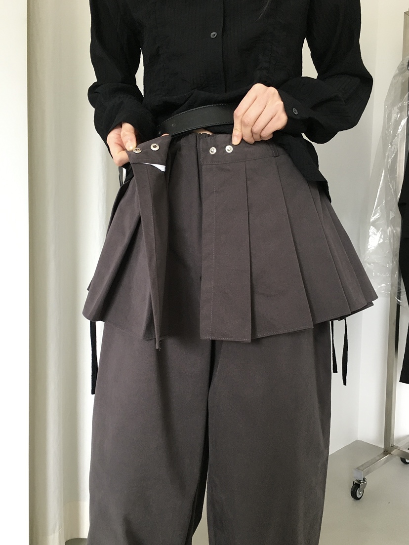 MONDAYMORING韓國代購㊣女裝新款休閑熱賣25秋冬真品推薦裙褲MONDAYMORING裙褲