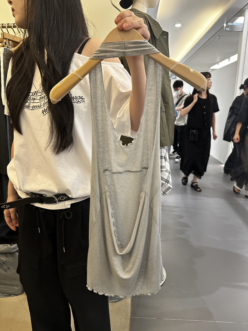 MONDAYMORING東大門㊣直郵女士新品熱賣時尚推薦吊帶背心羊毛MONDAYMORING吊帶/背心