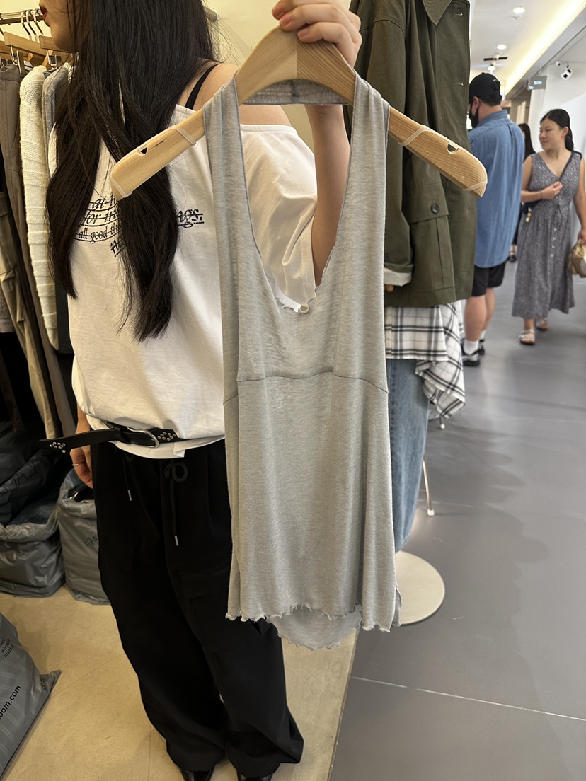 MONDAYMORING東大門㊣直郵女士新品熱賣時尚推薦吊帶背心羊毛MONDAYMORING吊帶/背心