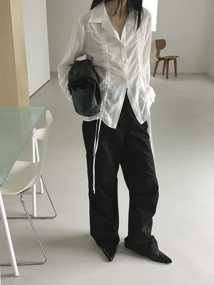 MONDAYMORING東大門㊣直郵女士新款推薦休閑襯衫蕾絲衫褶皺MONDAYMORING襯衫/蕾絲衫