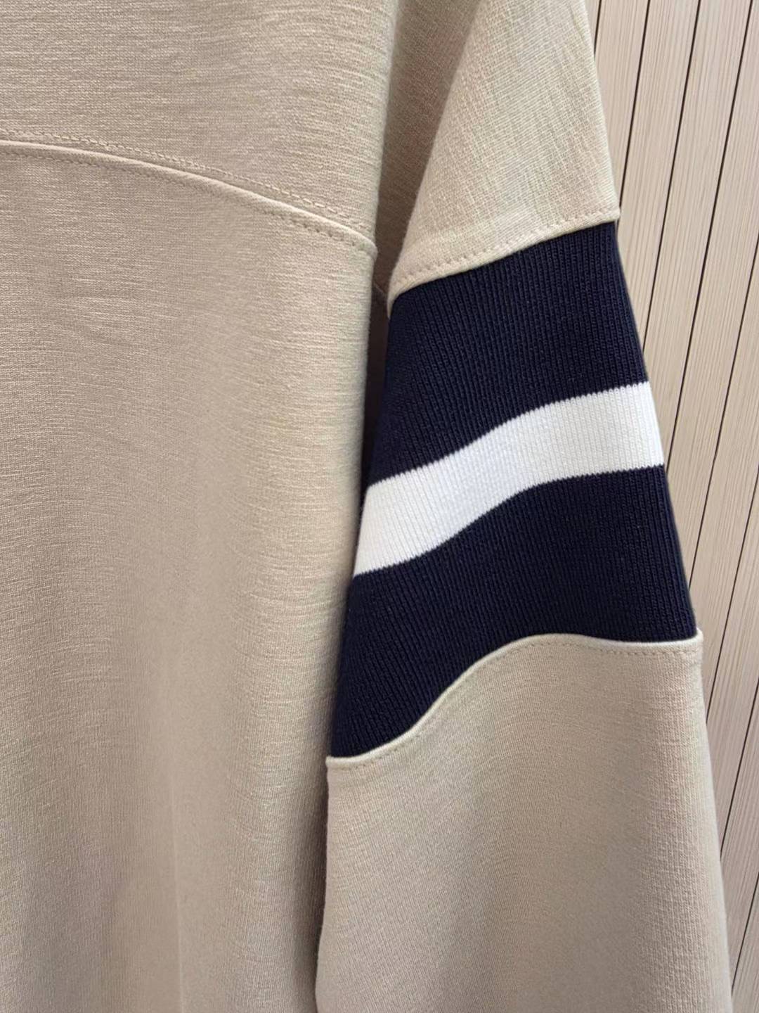 COCOS/ONE TOP東大門㊣直郵女裝新品熱賣人氣職業休閑衛衣COCOS/ONE TOP衛衣