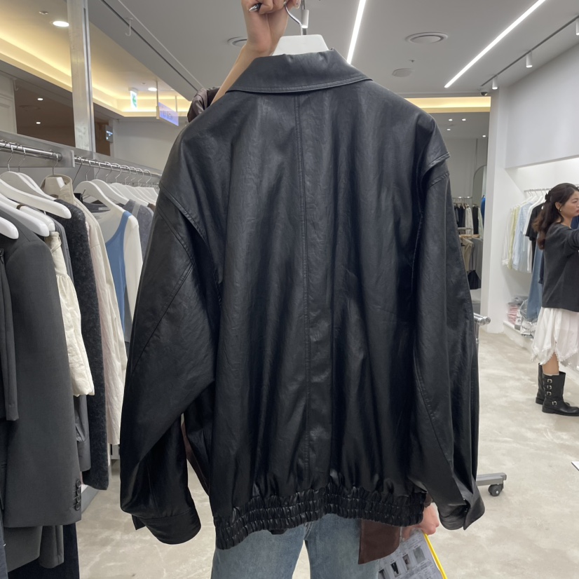 HELVETICA東大門㊣實拍女裝新品職業熱賣25秋冬人氣時尚皮衣HELVETICA皮衣