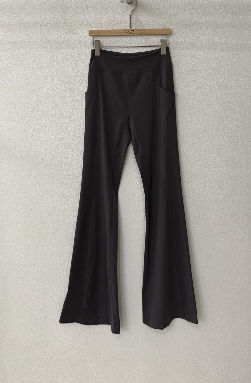 TWENTY FOUR SEVEN24-7東大門㊣直郵女士新品時尚休閑褲口袋喇叭TEWNTY FOUR SEVEN24-7休閑褲圖色2