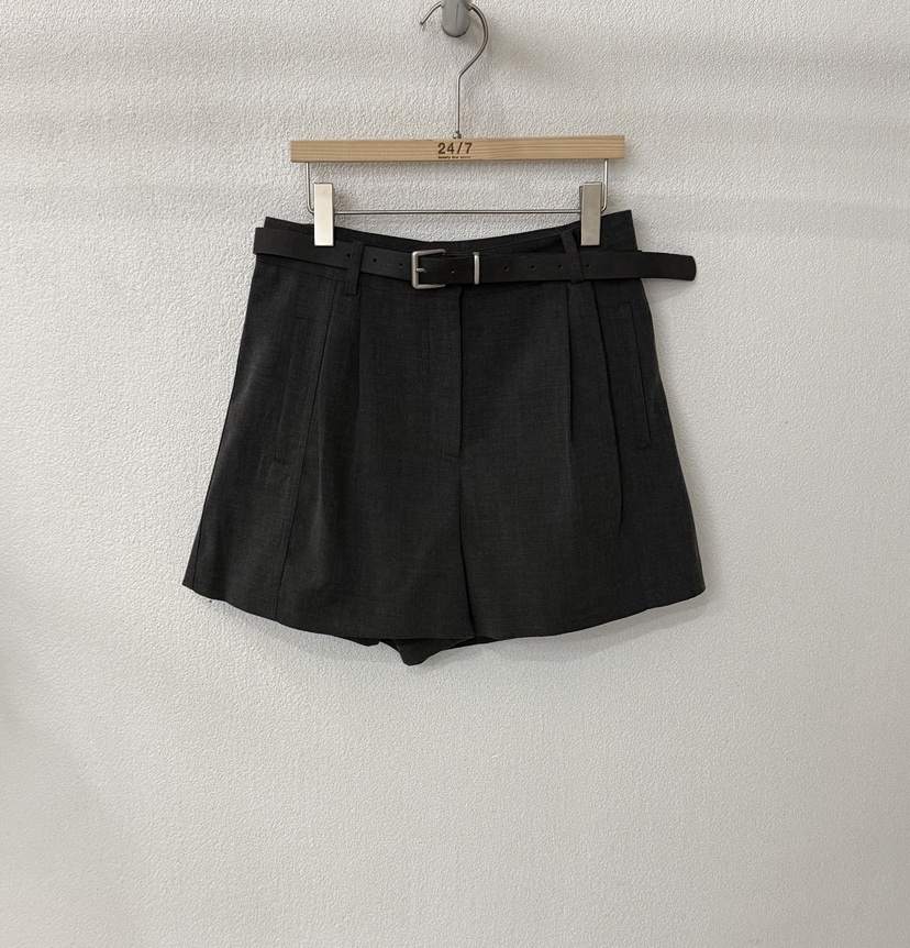 TWENTY FOUR SEVEN24-7東大門㊣直郵女裝新品推薦短褲含腰帶羊毛TEWNTY FOUR SEVEN24-7短褲圖色1