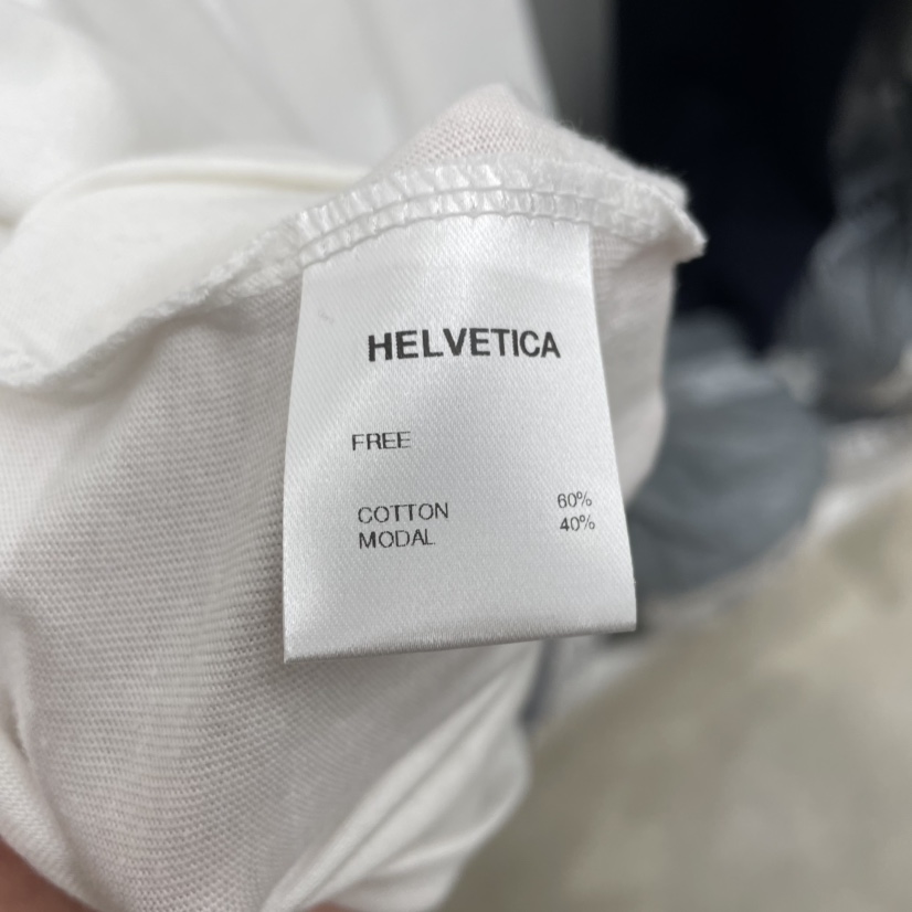 HELVETICA東大門㊣實拍女裝新品熱賣職業推薦人氣T恤莫代爾HELVETICAT恤