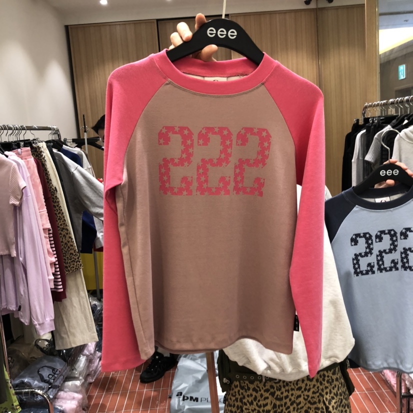 E/E/E東大門㊣實拍女裝新品休閑人氣時尚真品推薦長袖T恤E/E/E長袖T恤圖色1