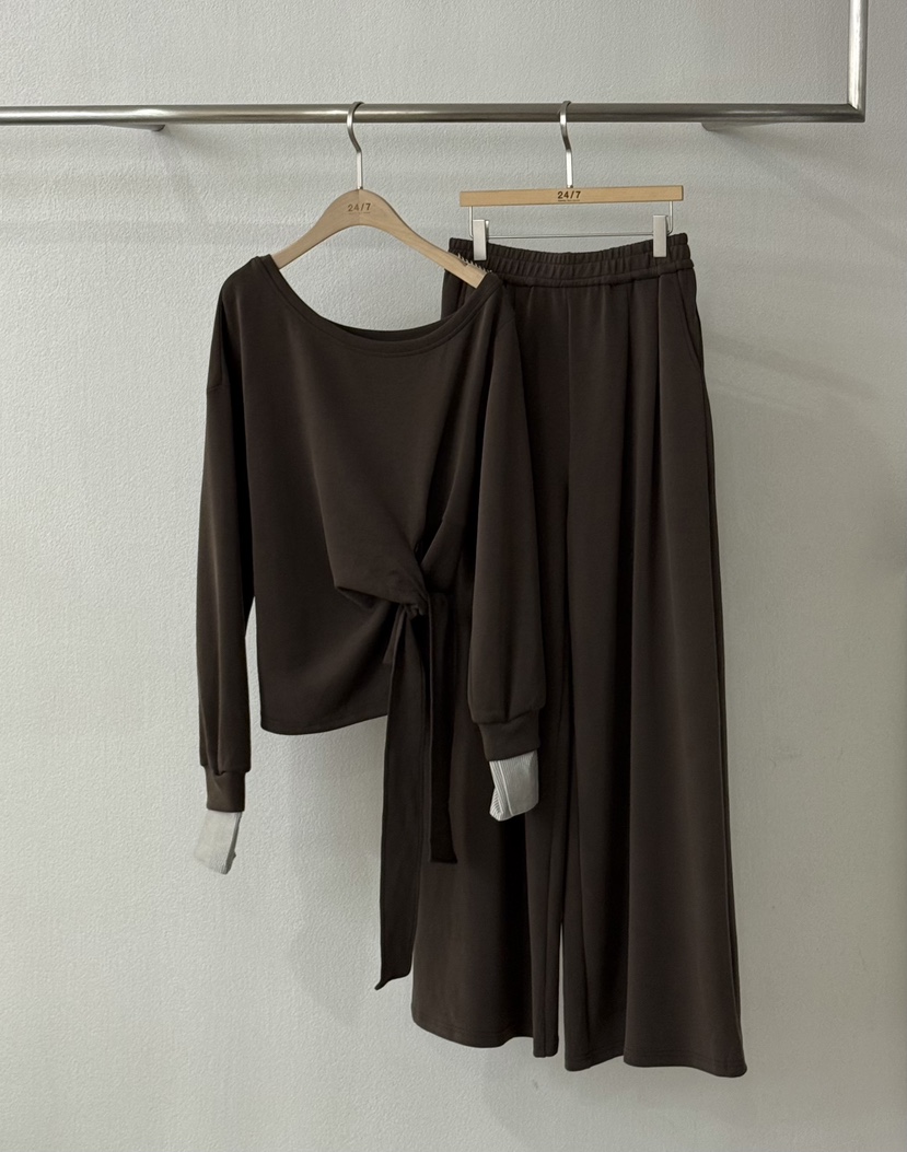 TWENTY FOUR SEVEN24-7東大門㊣代購女士新品真品套裝兩件套TEWNTY FOUR SEVEN24-7套裝圖色1