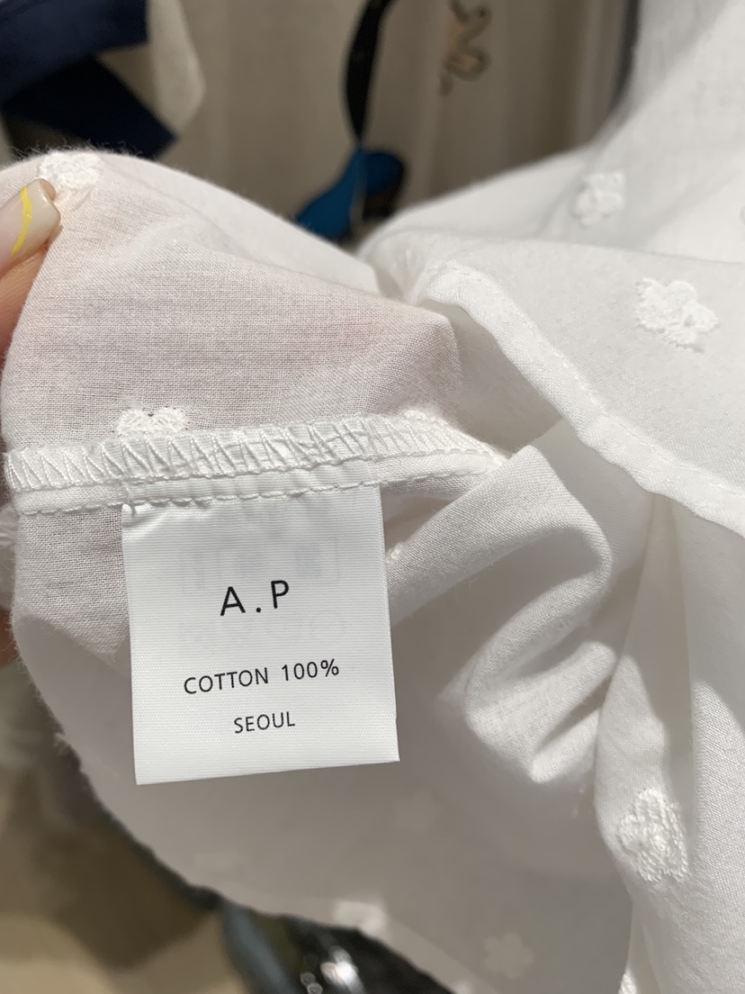 A P-STUDIO東大門㊣實拍女裝新品25秋冬職業襯衫蕾絲衫刺繡A P-STUDIO襯衫/蕾絲衫