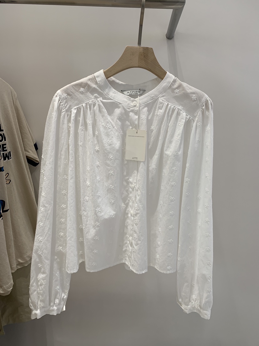 A P-STUDIO東大門㊣實拍女裝新品25秋冬職業襯衫蕾絲衫刺繡A P-STUDIO襯衫/蕾絲衫