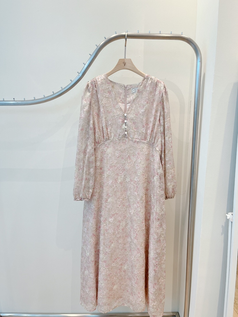 OVE東大門㊣直郵女裝新品休閑推薦真品人氣時尚25秋冬連衣裙OVE連衣裙