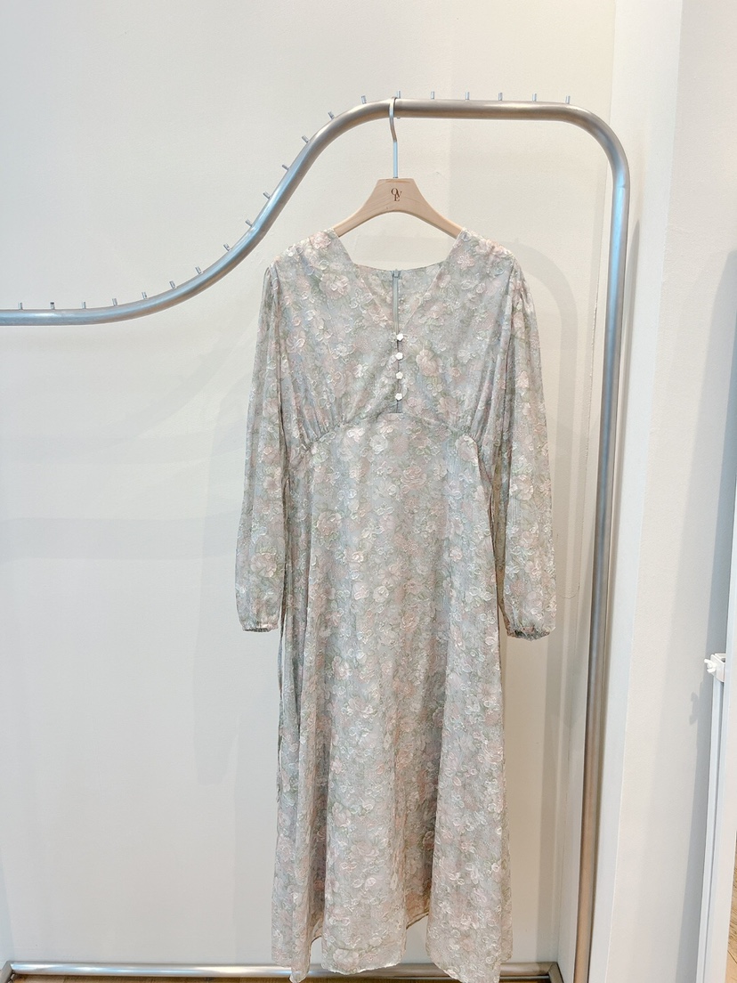 OVE東大門㊣直郵女裝新品休閑推薦真品人氣時尚25秋冬連衣裙OVE連衣裙圖色3