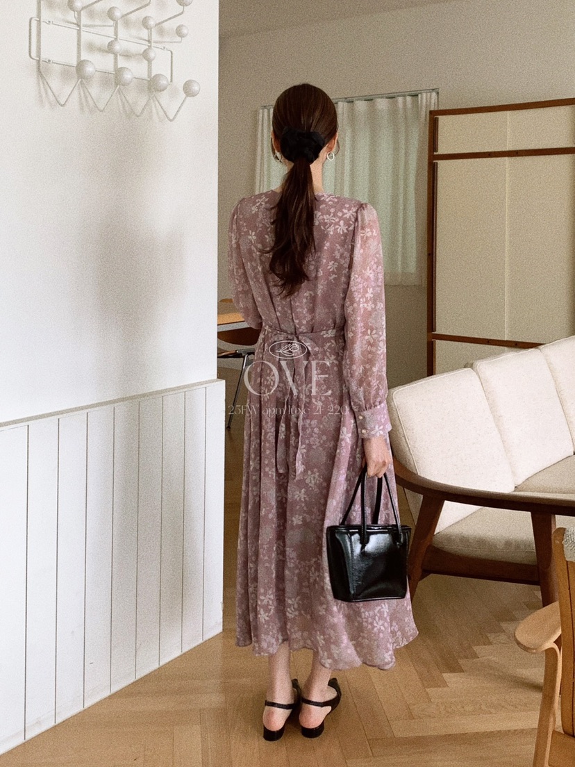 OVE東大門㊣直郵女士新品人氣真品休閑25秋冬時尚職業連衣裙OVE連衣裙