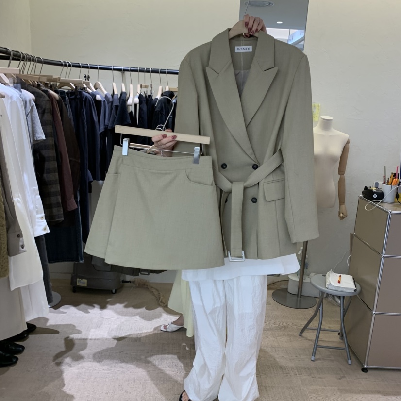 W AND J韓國直郵㊣女裝新品25秋冬推薦職業時尚夾克含腰帶W AND J夾克