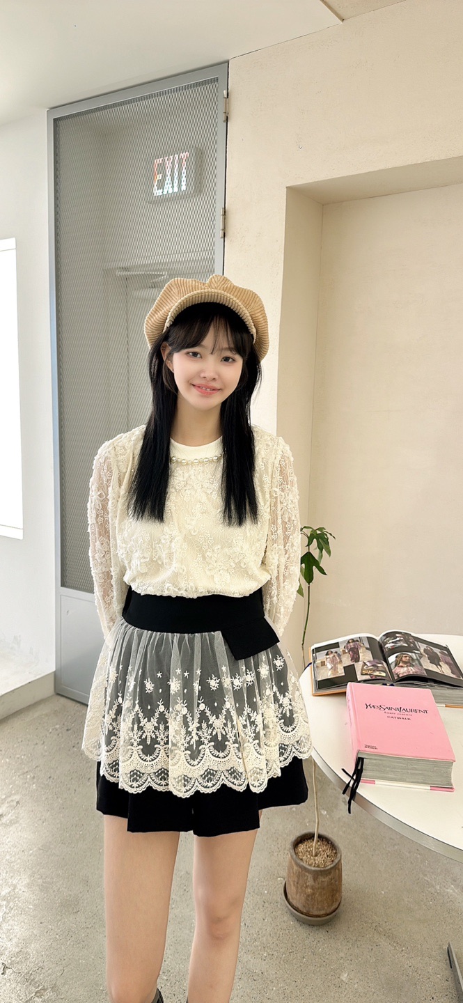 YARD韓國代購㊣女士新款25秋冬真品推薦襯衫蕾絲衫刺繡蕾絲YARD襯衫/蕾絲衫
