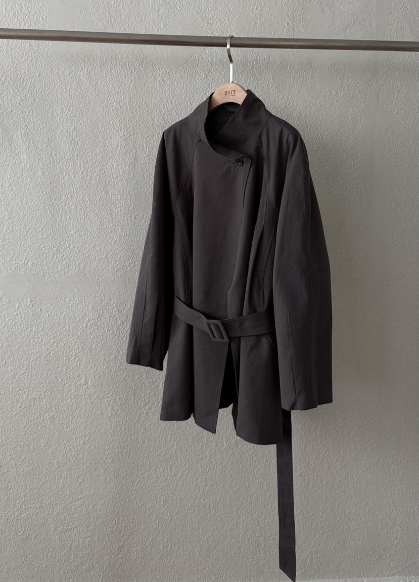 TWENTY FOUR SEVEN24-7東大門㊣實拍女裝新品真品夾克含腰帶TEWNTY FOUR SEVEN24-7夾克圖色2