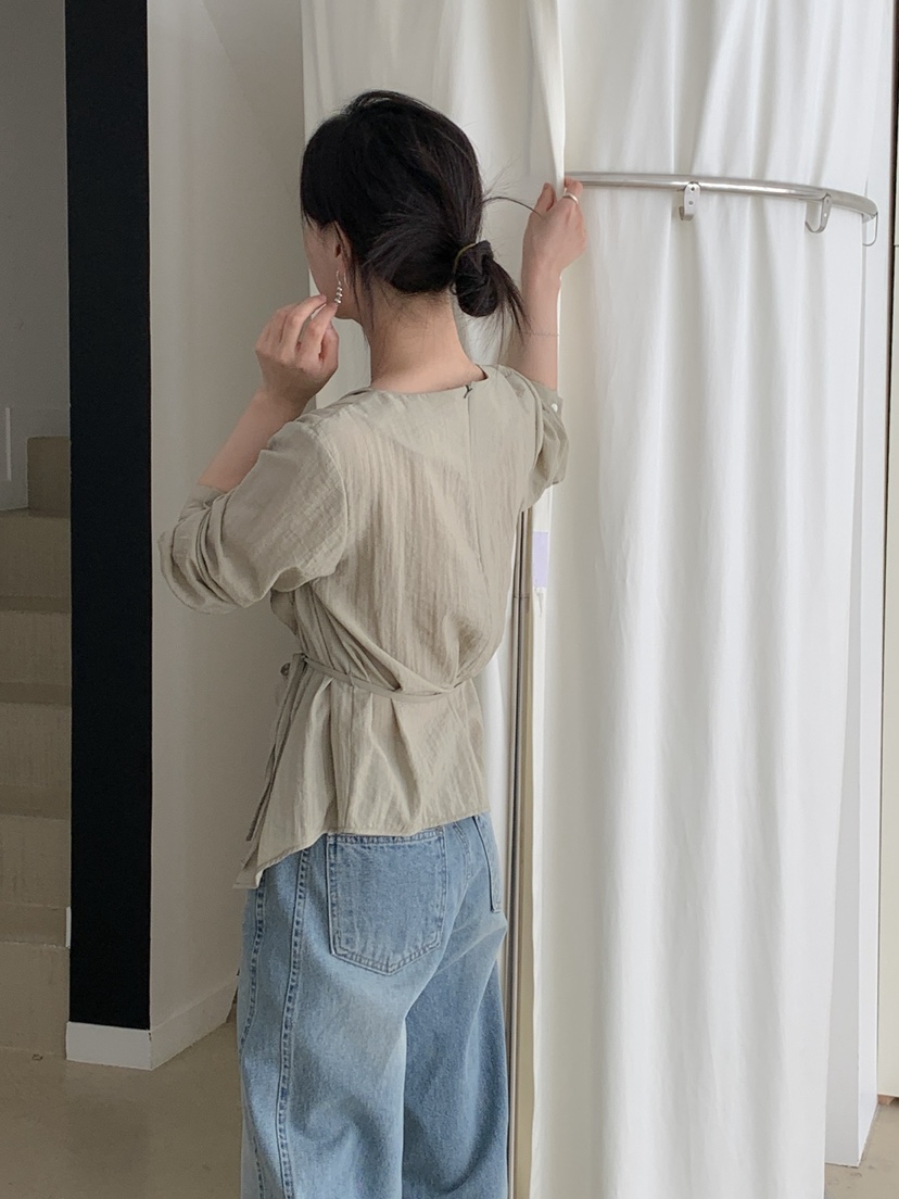 LONG PEAK韓國代購㊣女裝新品25秋冬職業襯衫蕾絲衫含腰繩LONG PEAK襯衫/蕾絲衫