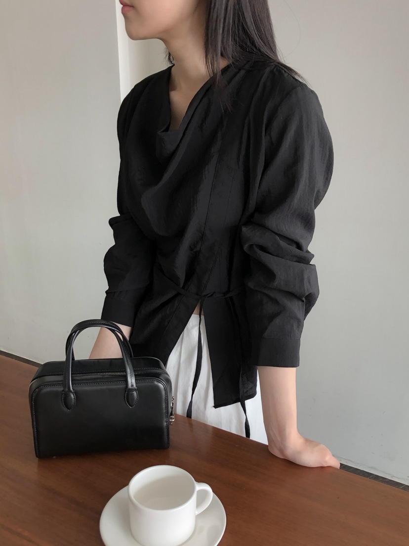 LONG PEAK韓國代購㊣女裝新品25秋冬職業襯衫蕾絲衫含腰繩LONG PEAK襯衫/蕾絲衫