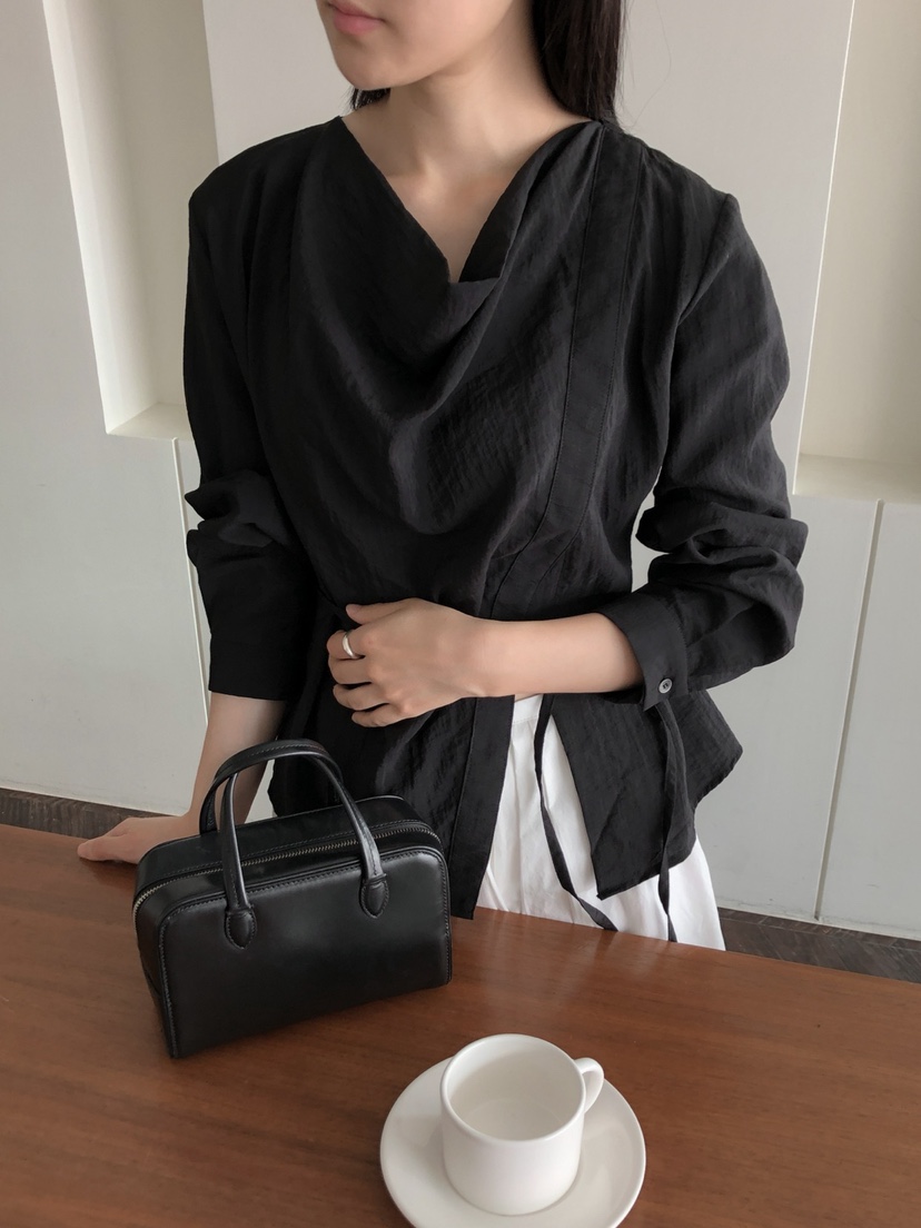 LONG PEAK韓國代購㊣女裝新品25秋冬職業襯衫蕾絲衫含腰繩LONG PEAK襯衫/蕾絲衫