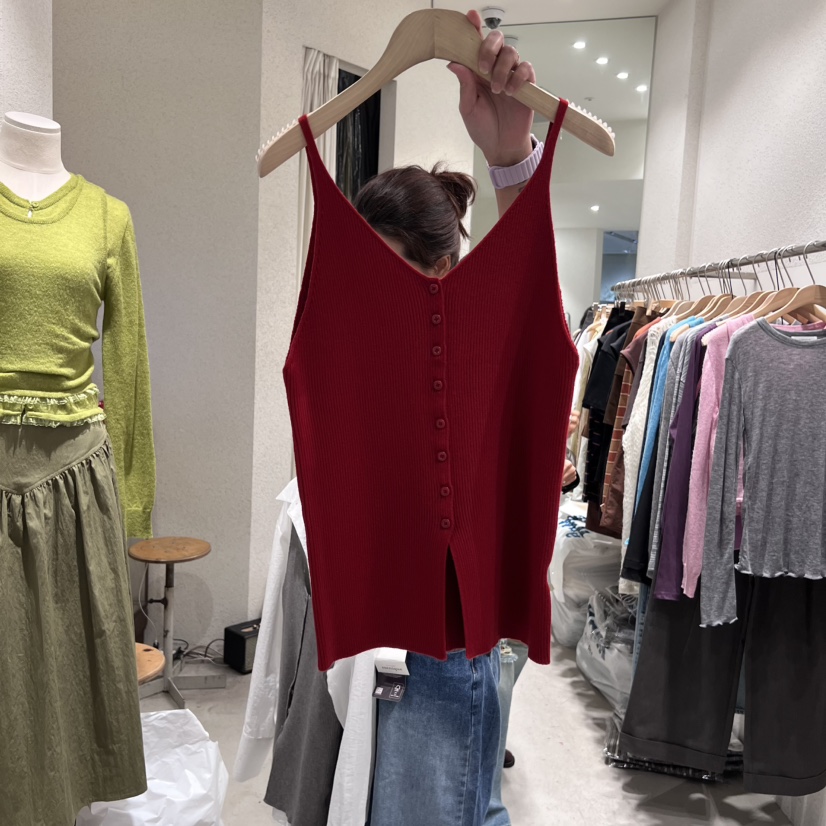 SSEMIENNE東大門㊣實拍女裝新品時尚吊帶背心不含內搭紐扣背心羊毛SSENIQUE吊帶/背心圖色1