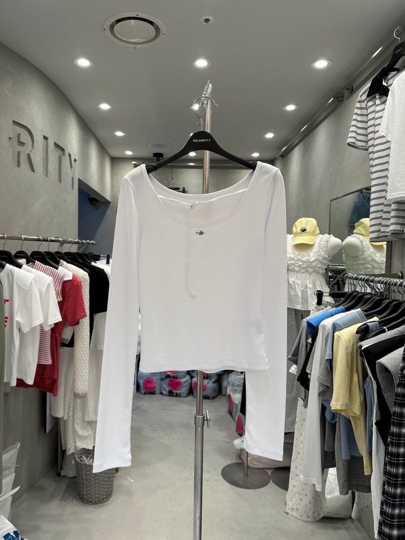 CELEBRITY-A韓國直郵㊣女士新品休閑職業推薦真品25秋冬長袖T恤CELEBRITY-A長袖T恤圖色1