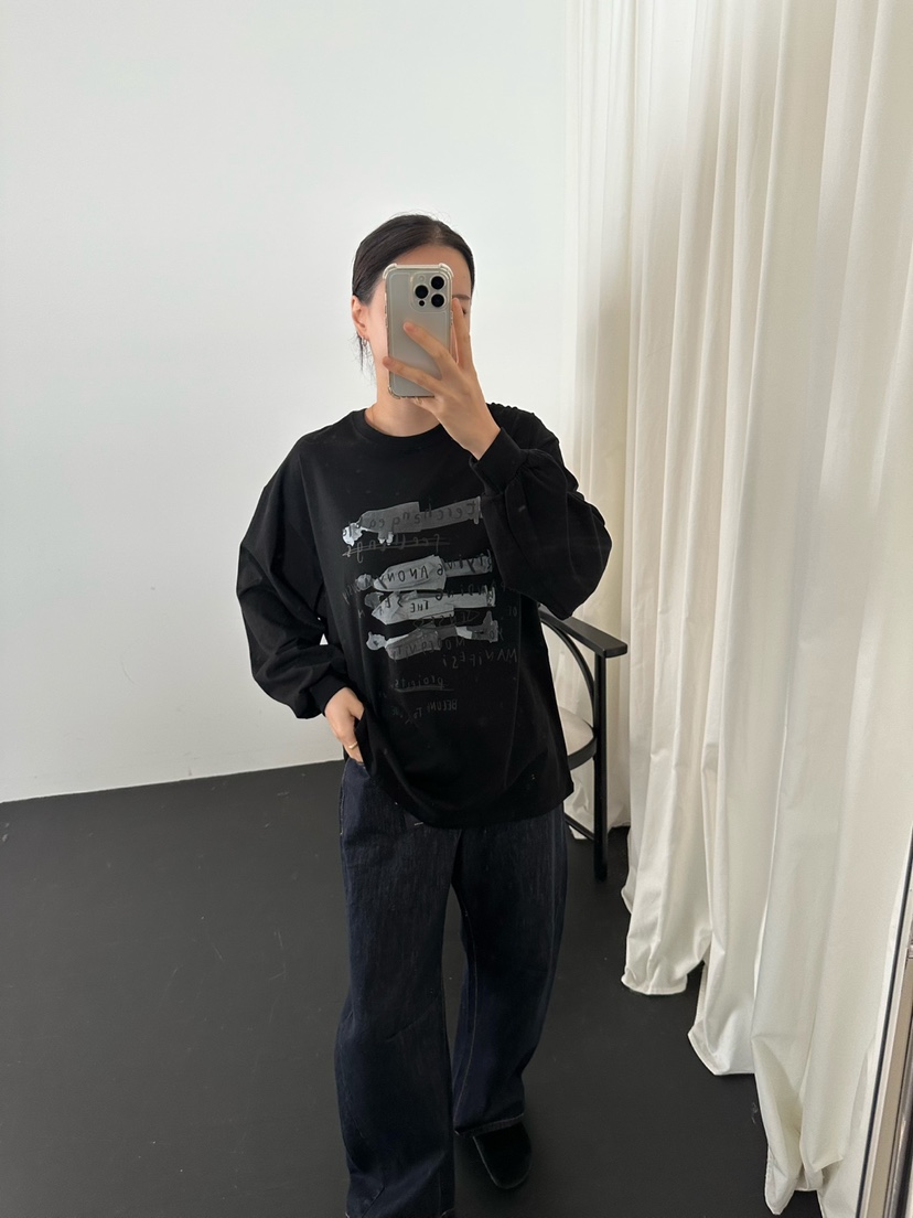 LE VASE東大門㊣實拍女士新品推薦25秋冬真品職業人氣長袖T恤LE VASE長袖T恤