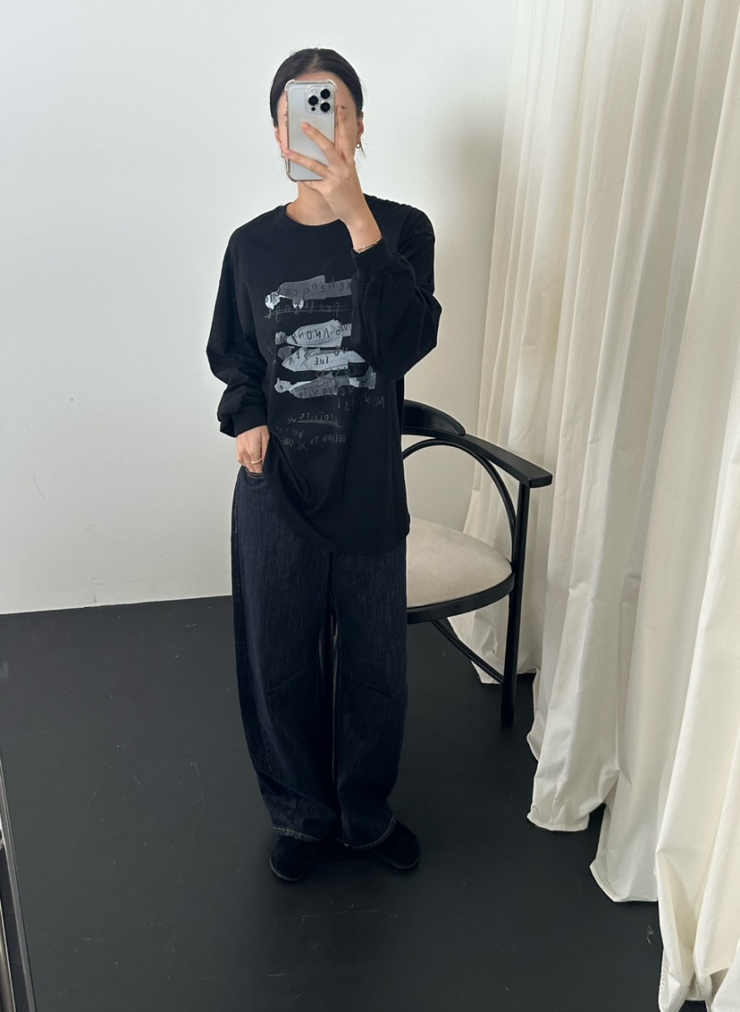 LE VASE東大門㊣實拍女士新品推薦25秋冬真品職業人氣長袖T恤LE VASE長袖T恤