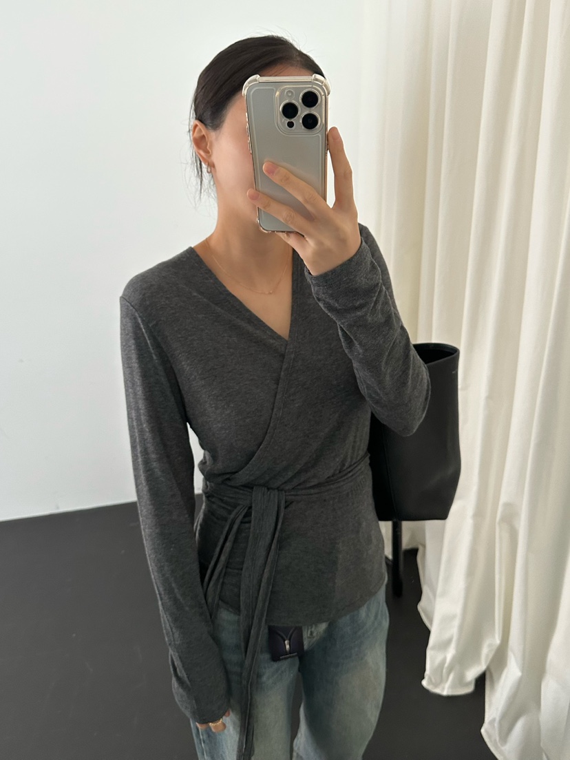 LE VASE韓國直郵㊣女裝新品真品熱賣推薦25秋冬時尚長袖T恤LE VASE長袖T恤