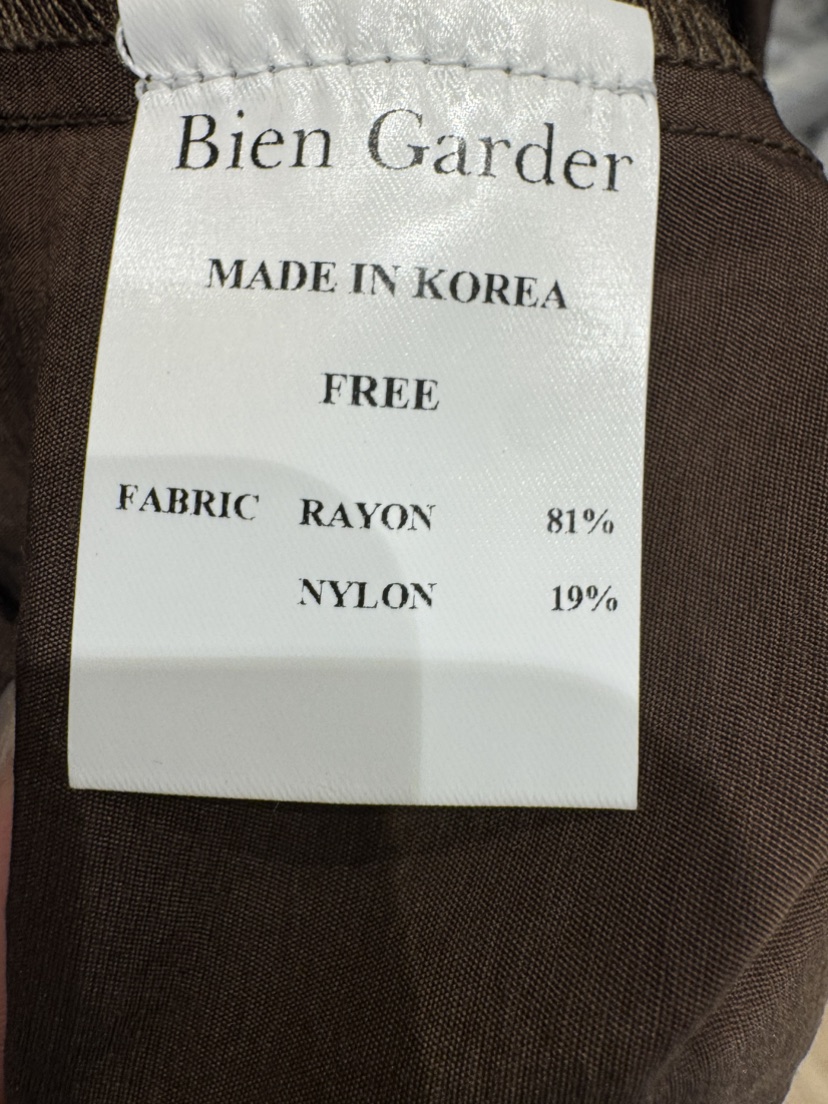 BIEN GARDER韓國代購㊣女士新款熱賣人氣襯衫蕾絲衫含脖帶BIEN GARDER襯衫/蕾絲衫
