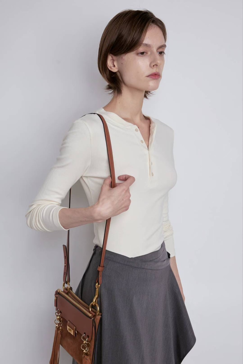 GENTLE B/LOVENTINA韓國代購㊣女士新款職業長袖T恤不含內搭GENTLE B/LOVENTINA長袖T恤