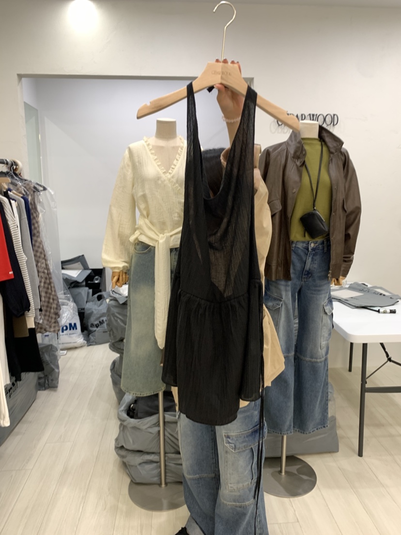 CEDARWOOD東大門㊣直郵女裝新款人氣休閑時尚吊帶背心不含內搭CEDARWOOD吊帶/背心圖色3