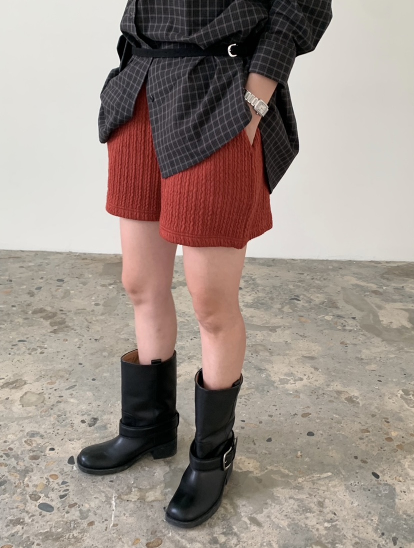 VAARA韓國代購㊣女裝新款時尚休閑職業真品推薦人氣熱賣短褲VAARA短褲