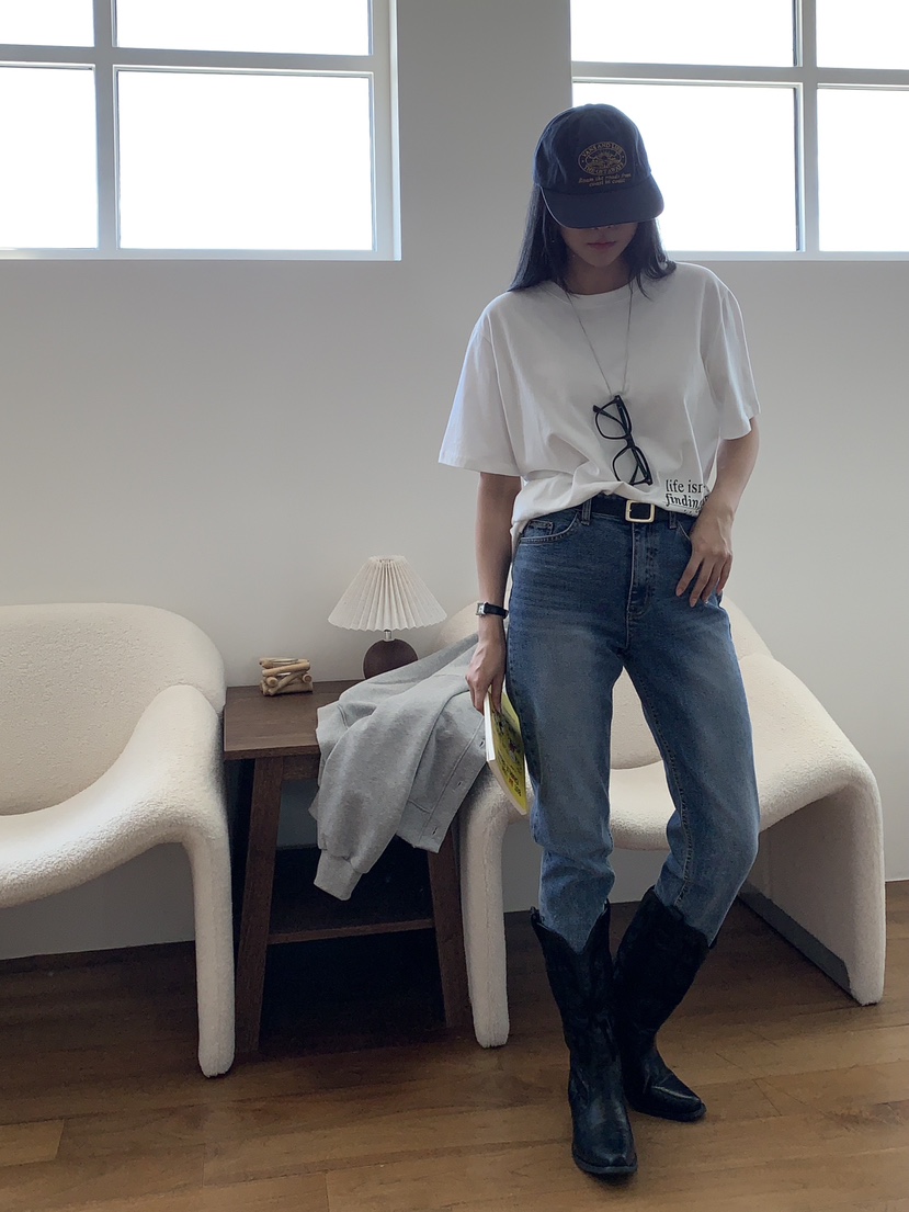 DAVICHI東大門㊣直郵女裝新品真品職業牛仔褲含隨機腰帶緊身DAVICHI牛仔褲
