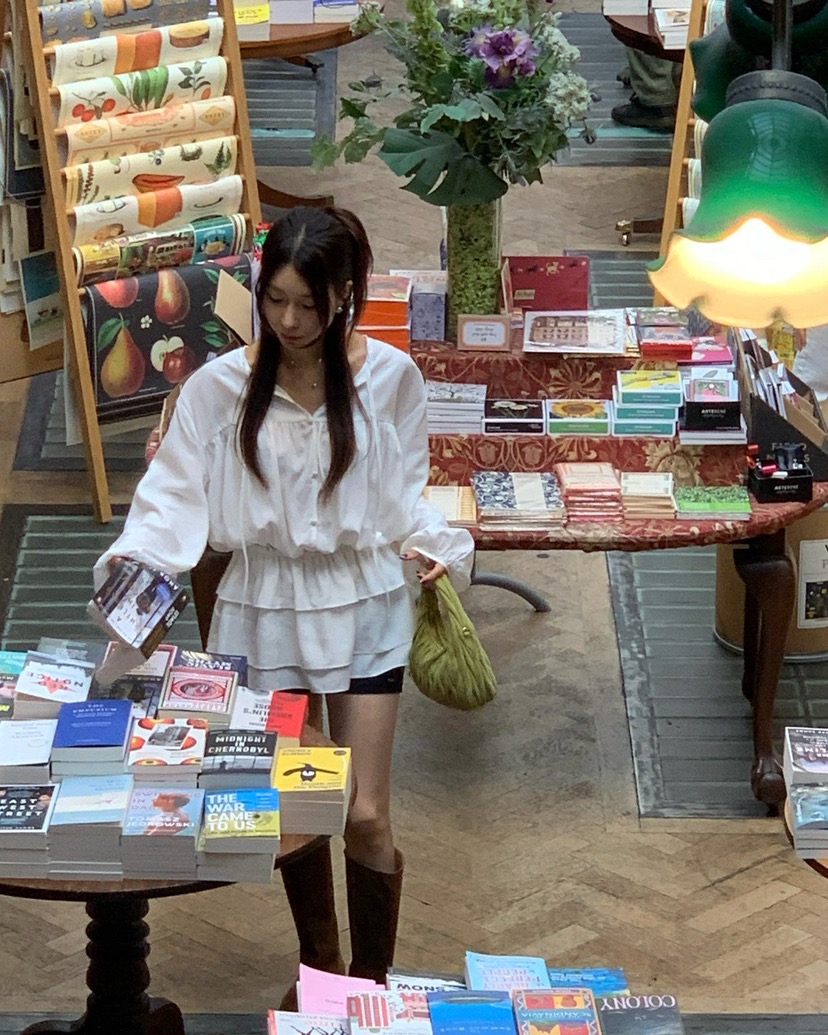 REVE CITE-L東大門㊣直郵女士新品真品時尚推薦職業休閑短褲REVE CITE短褲