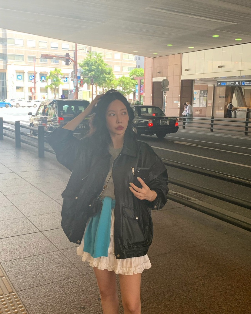 REVE CITE-L東大門㊣實拍女士新品熱賣時尚真品25秋冬皮衣拉鏈REVE CITE皮衣