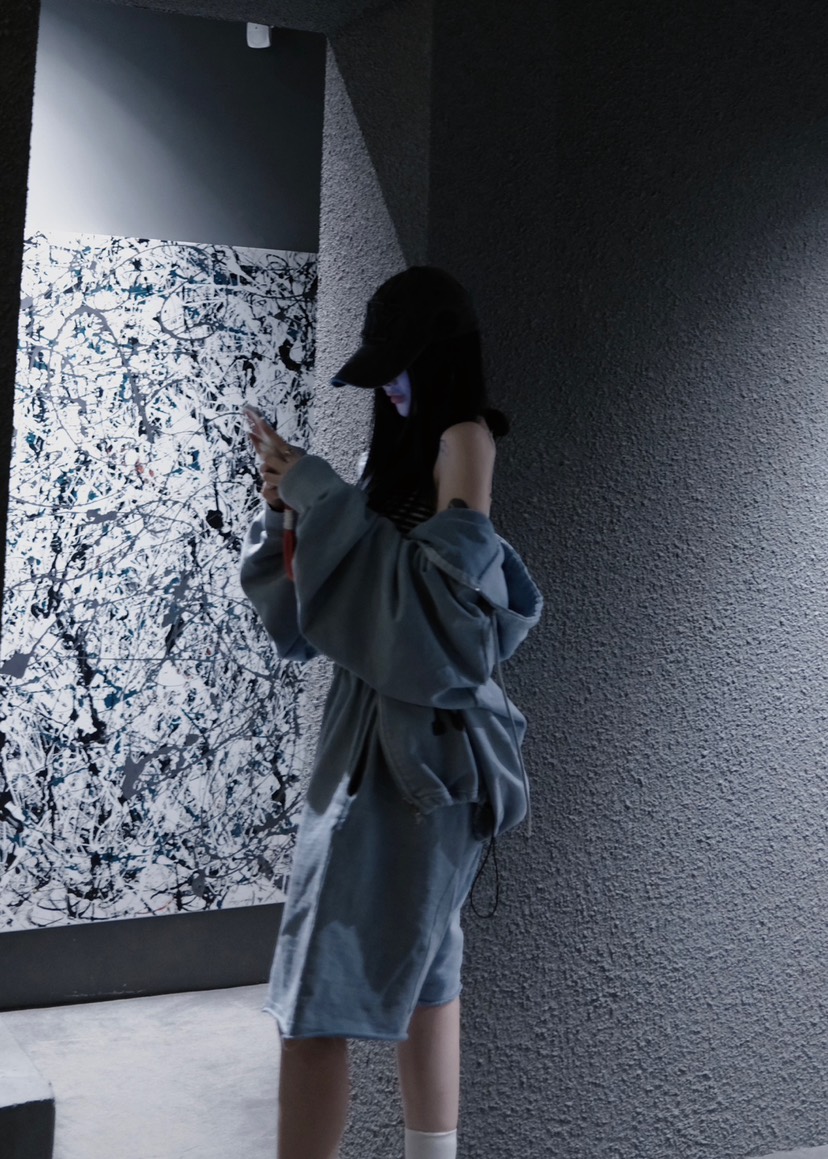 #韓國代購㊣女士新款人氣休閑職業衛衣男女同款連帽衫短款THE CLAP-男裝衛衣